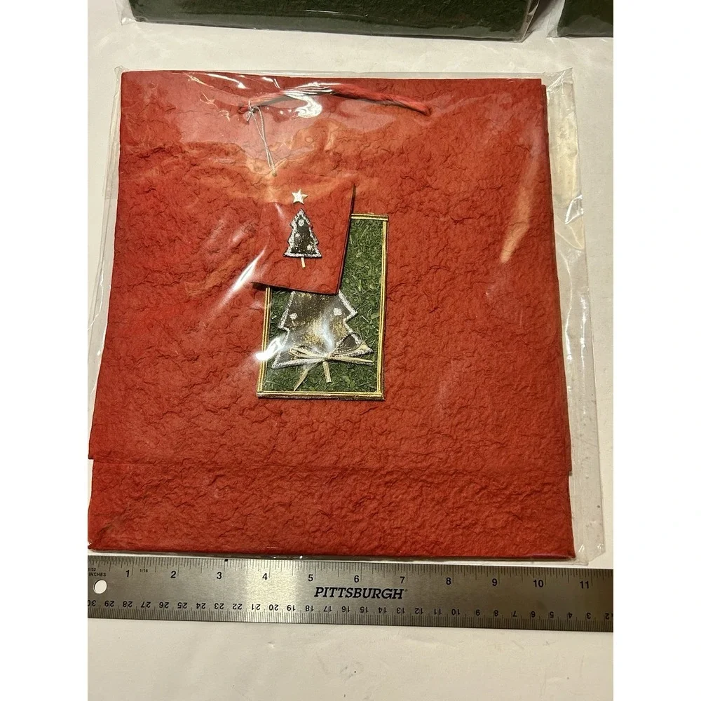 Hallmark Vintage Inspired Homemade Paper Christmas Gift Bag Lot Of 4 Red & Green
